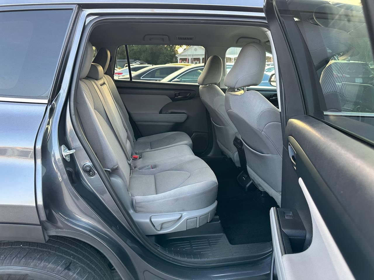 Toyota Highlander L AWD V6 2020