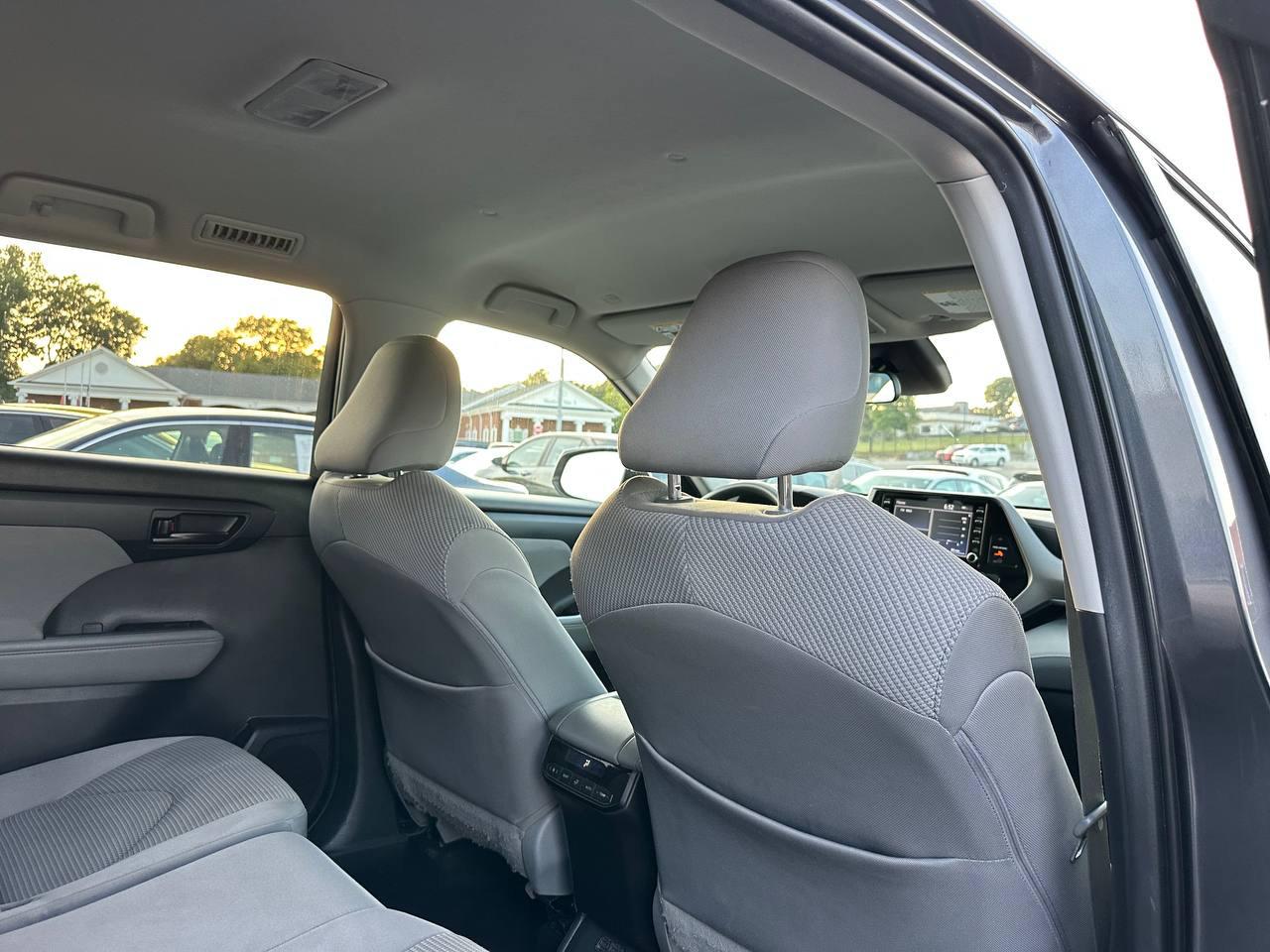 Toyota Highlander L AWD V6 2020