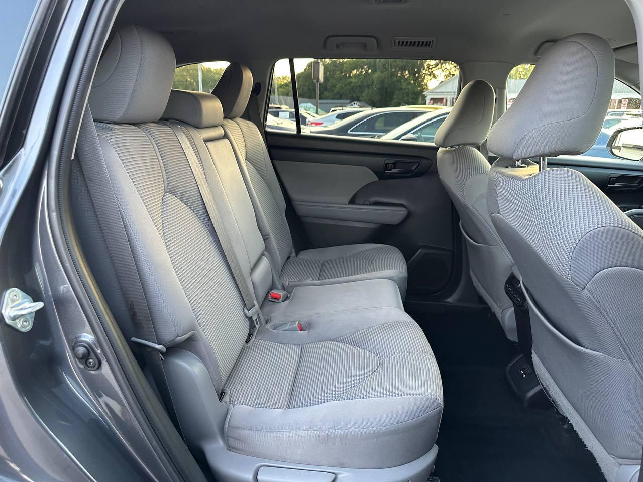 Toyota Highlander L AWD V6 2020