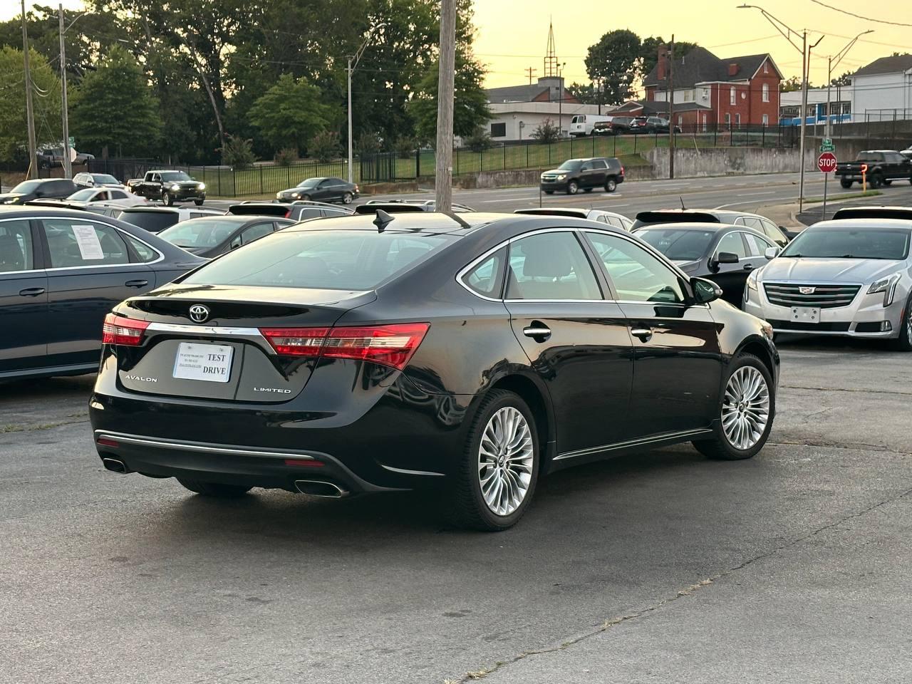 Toyota Avalon Limited 2016