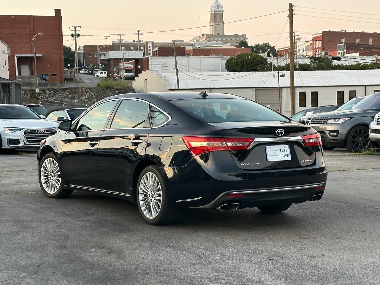 Toyota Avalon Limited 2016