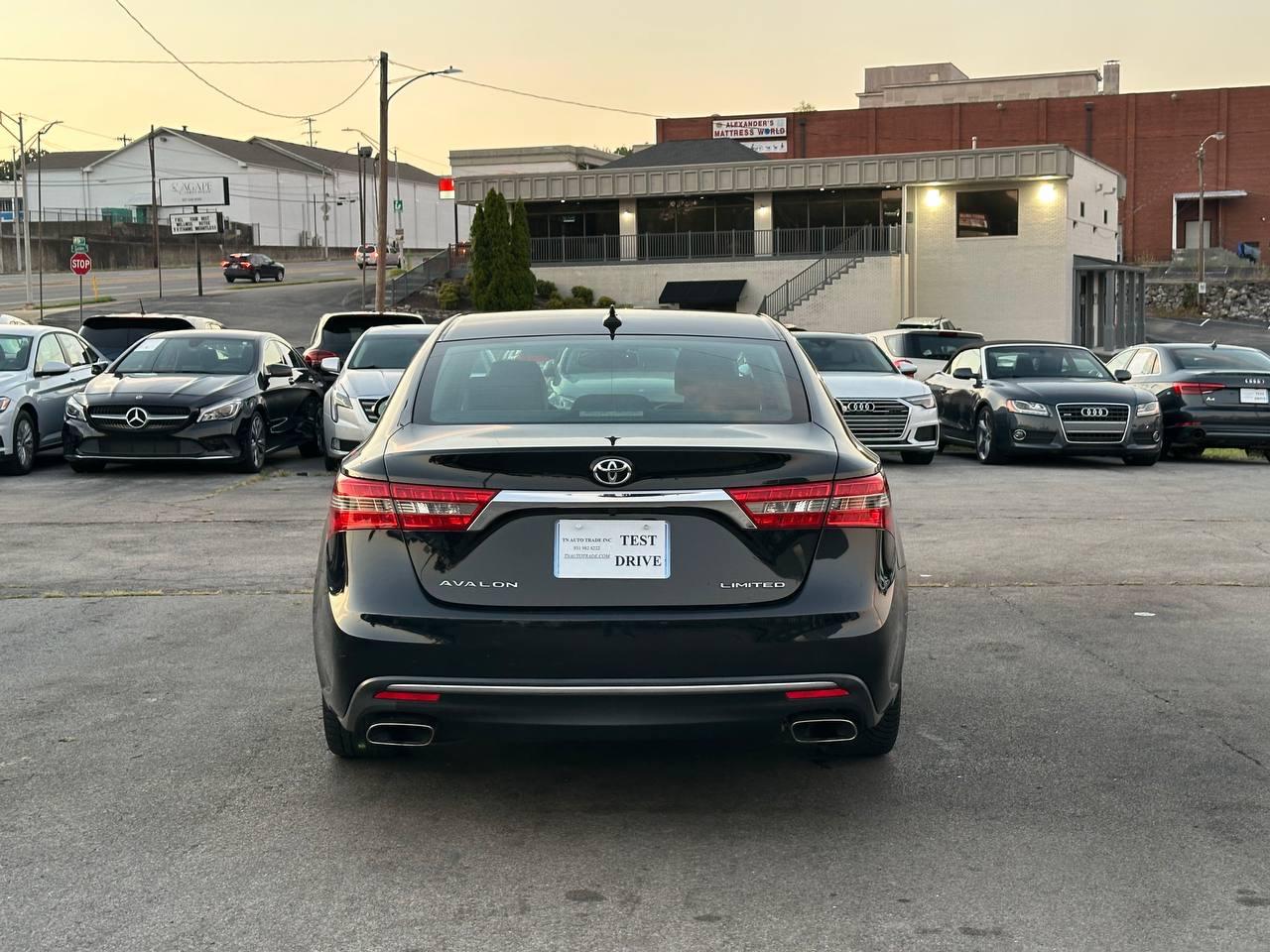 Toyota Avalon Limited 2016