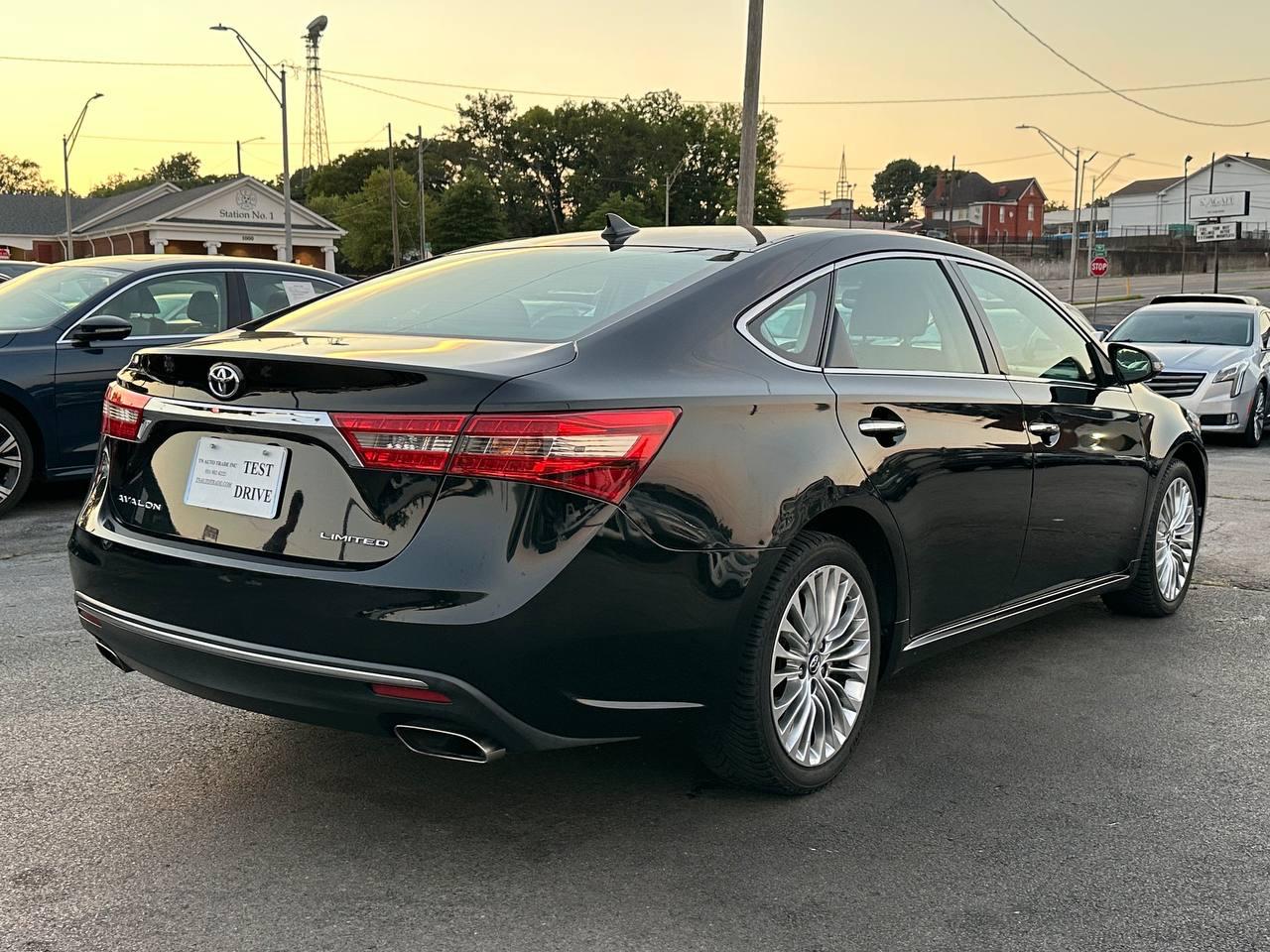 Toyota Avalon Limited 2016