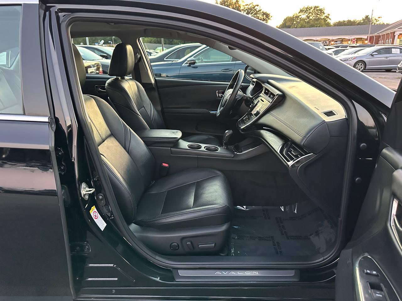 Toyota Avalon Limited 2016