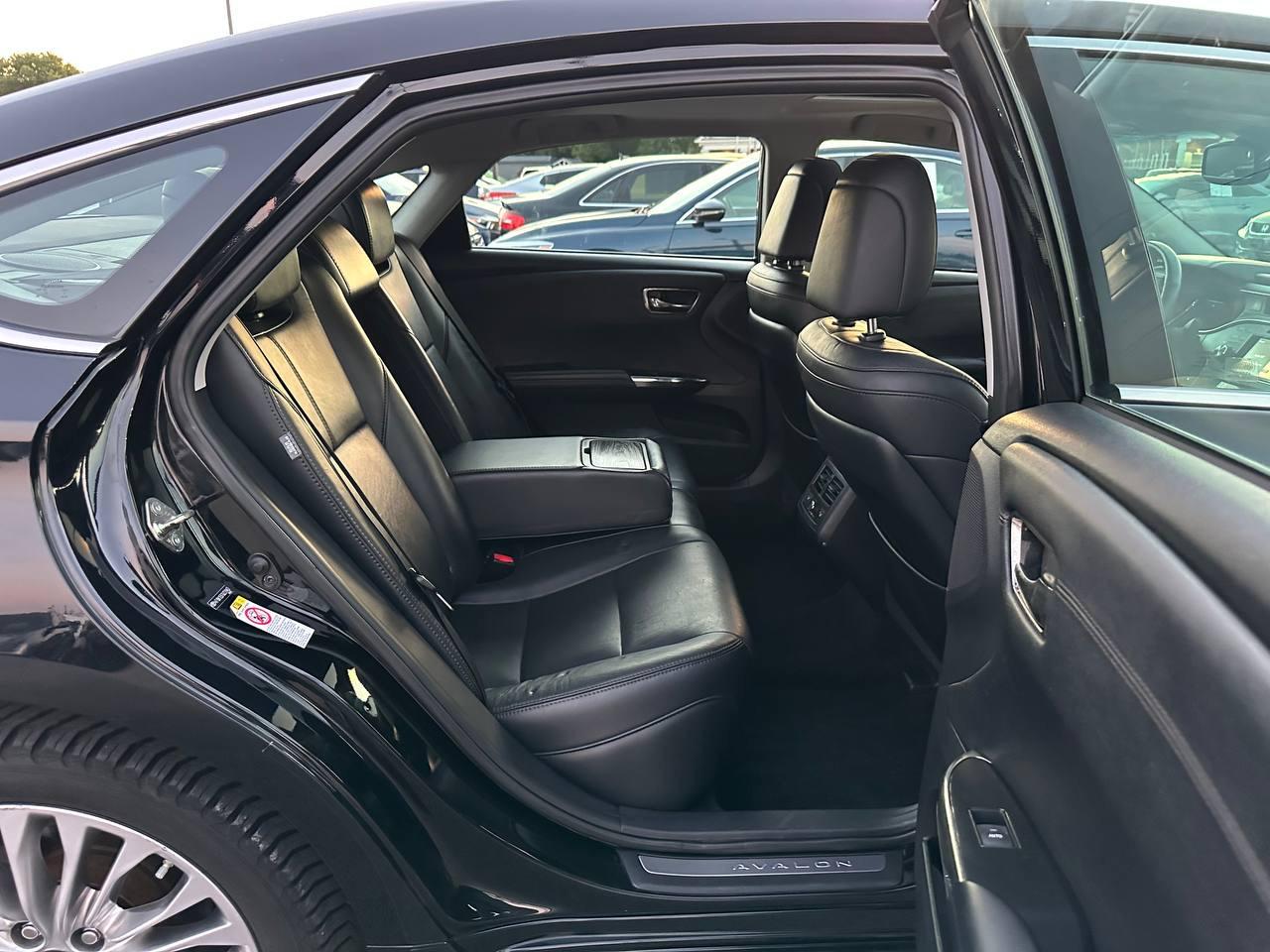 Toyota Avalon Limited 2016