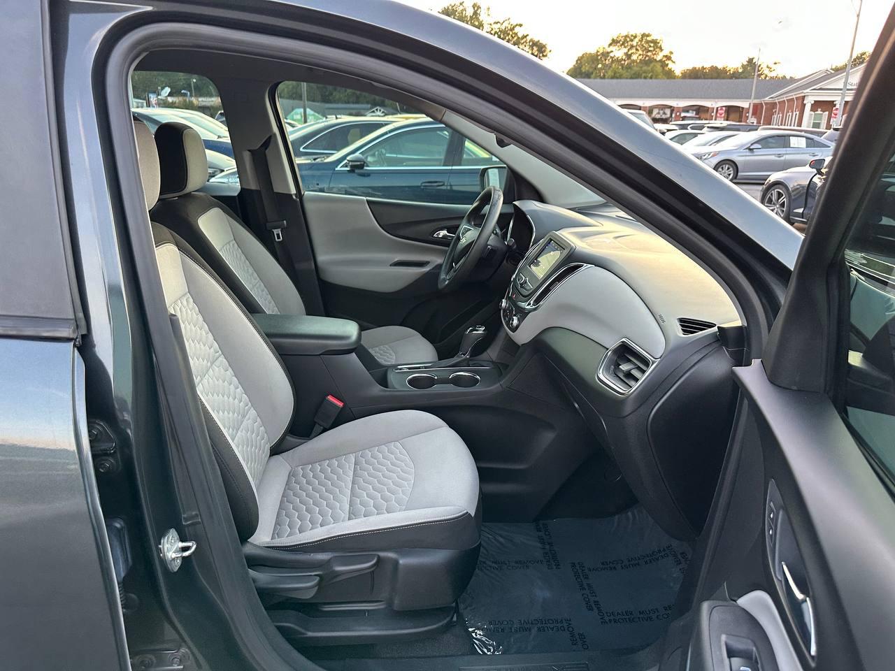 Chevrolet Equinox LS 2WD 2021