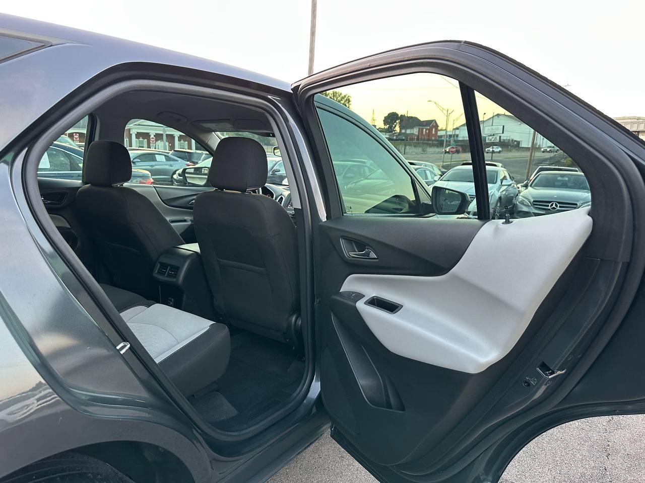 Chevrolet Equinox LS 2WD 2021
