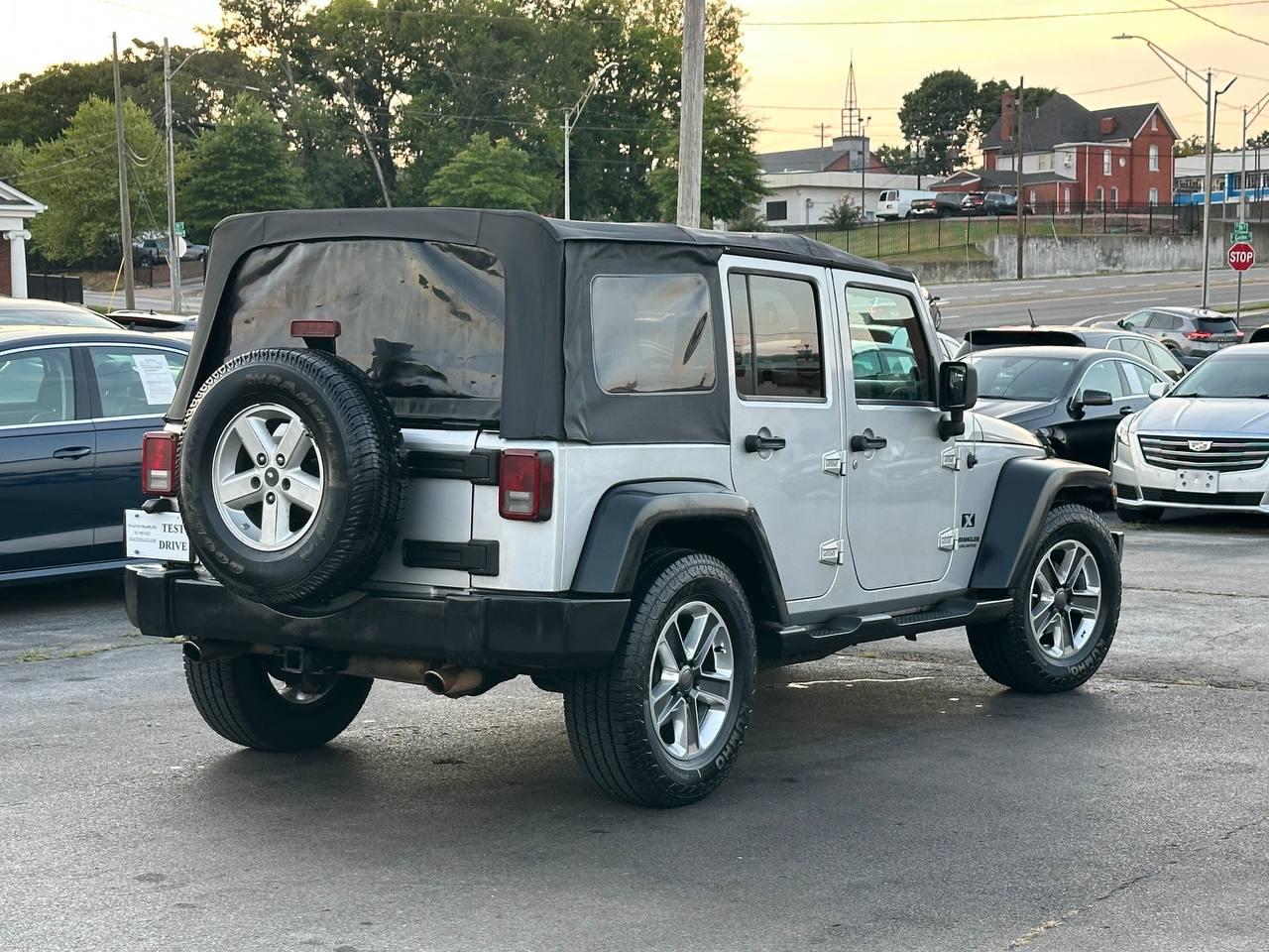 Jeep Wrangler Unlimited X 2WD 2007
