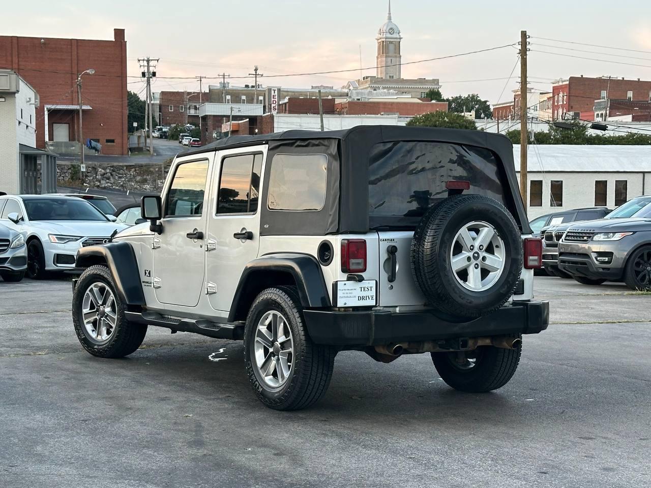 Jeep Wrangler Unlimited X 2WD 2007