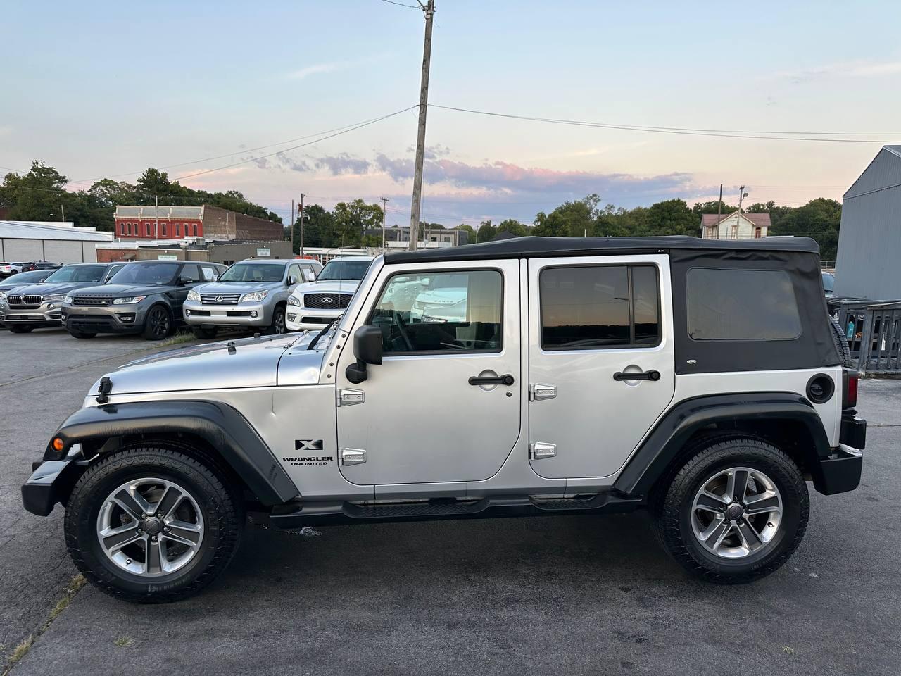 Jeep Wrangler Unlimited X 2WD 2007