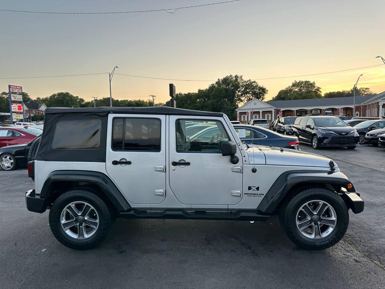 Jeep Wrangler Unlimited X 2WD 2007