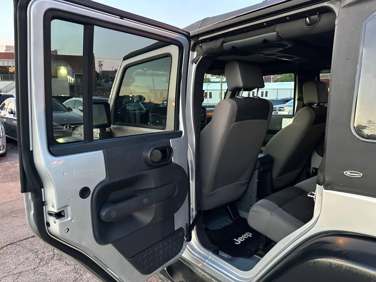 Jeep Wrangler Unlimited X 2WD 2007