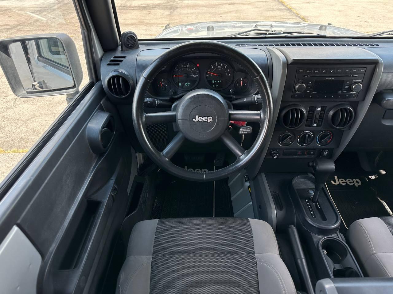 Jeep Wrangler Unlimited X 2WD 2007