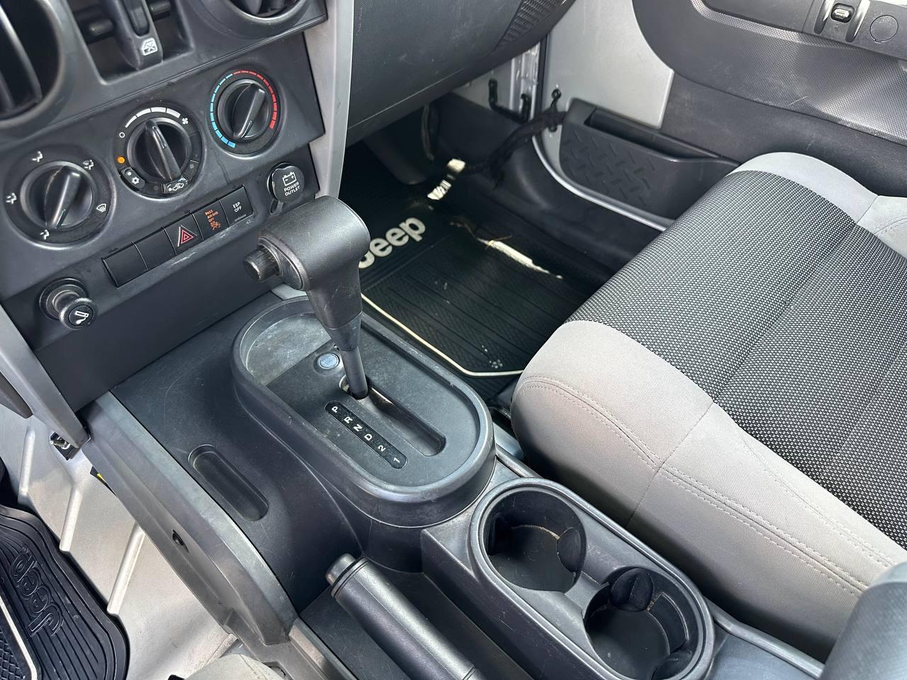 Jeep Wrangler Unlimited X 2WD 2007