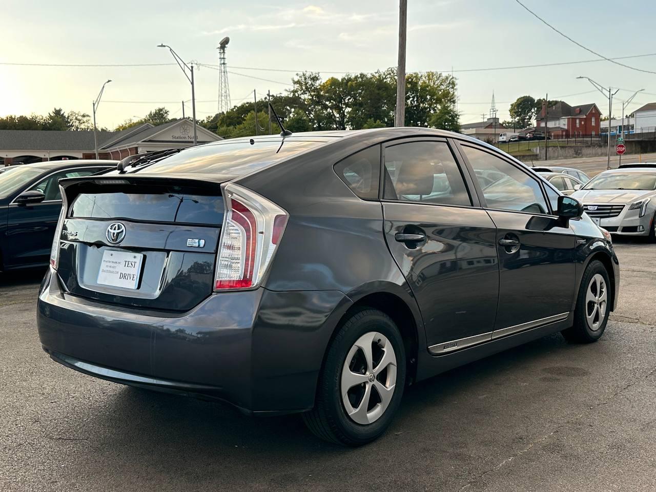 Toyota Prius Prius II 2013