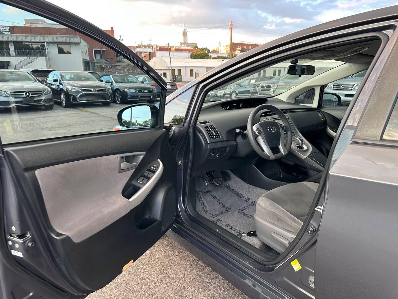 Toyota Prius Prius II 2013