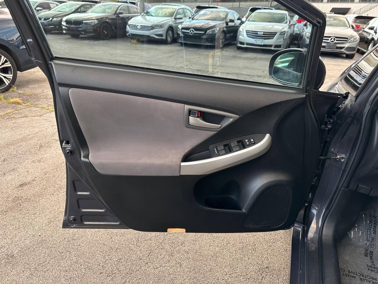Toyota Prius Prius II 2013