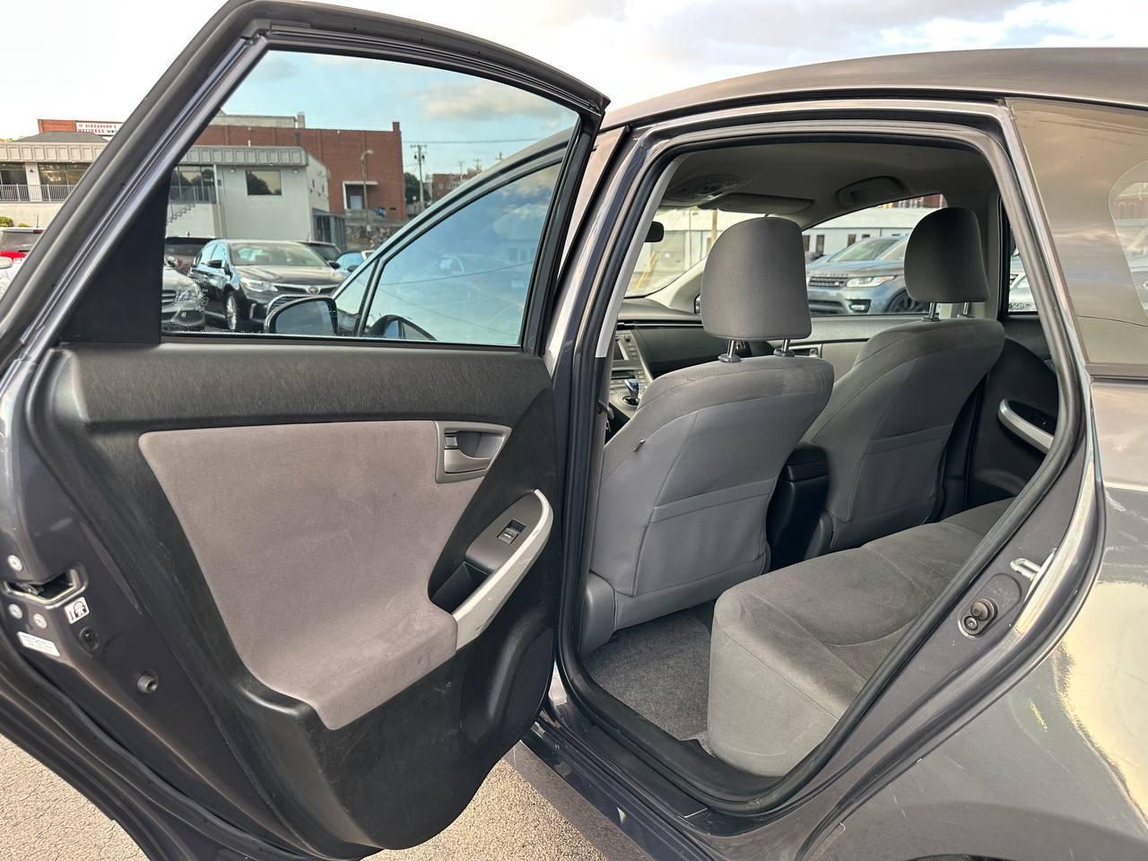 Toyota Prius Prius II 2013