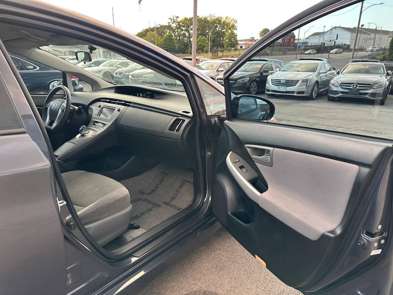 Toyota Prius Prius II 2013