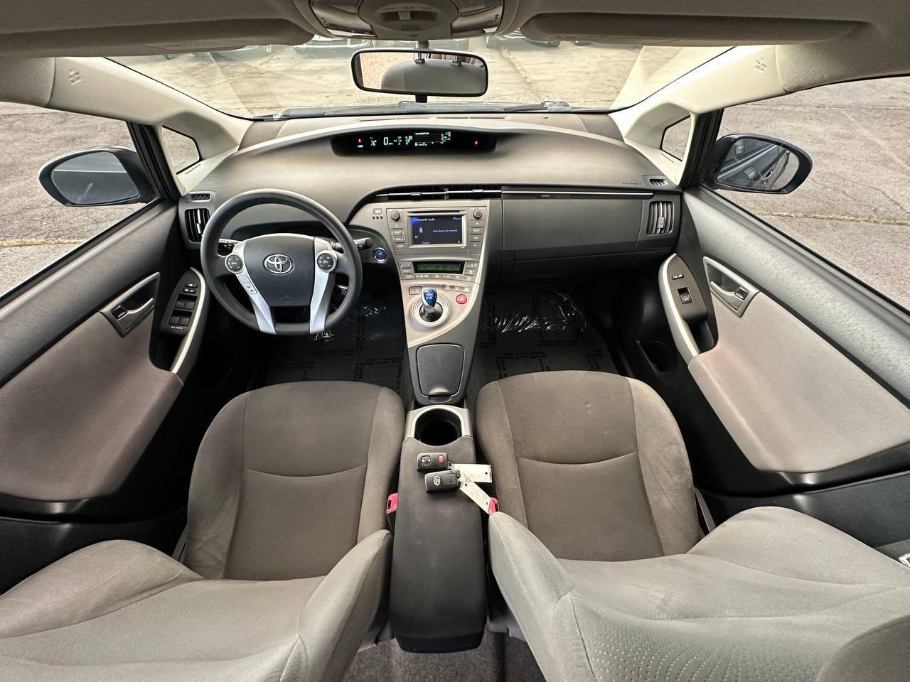 Toyota Prius Prius II 2013
