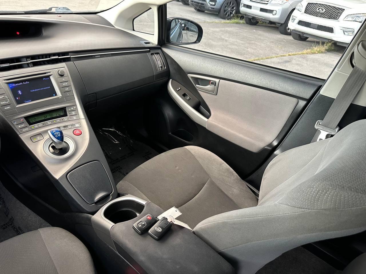Toyota Prius Prius II 2013