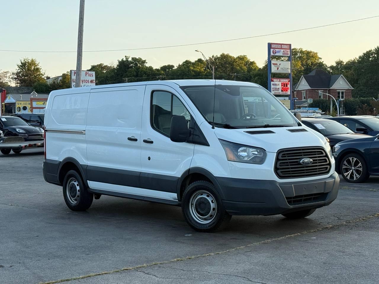 Ford Transit 150 Van Low Roof w/Sliding Pass. 130-in. WB 2016
