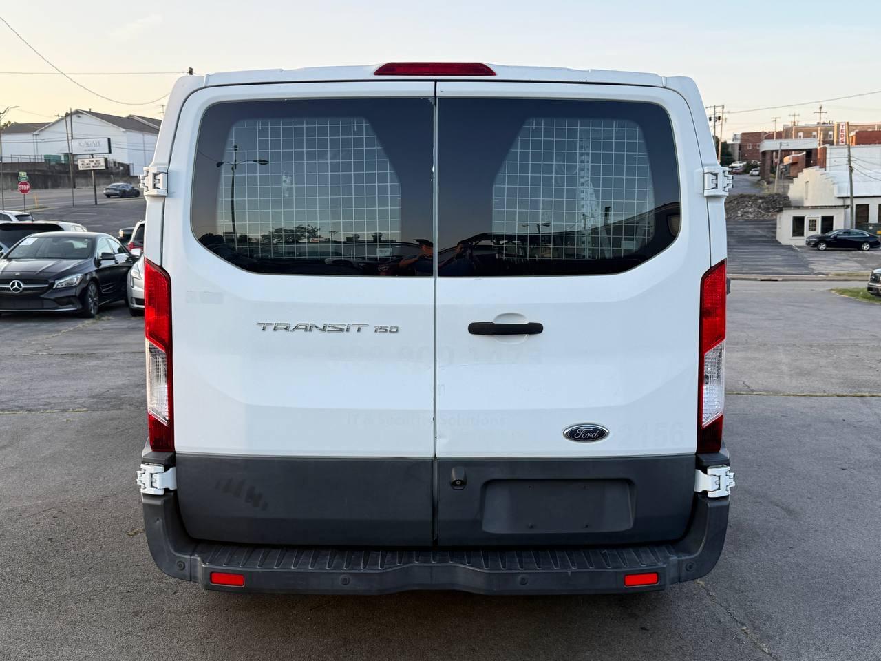 Ford Transit 150 Van Low Roof w/Sliding Pass. 130-in. WB 2016