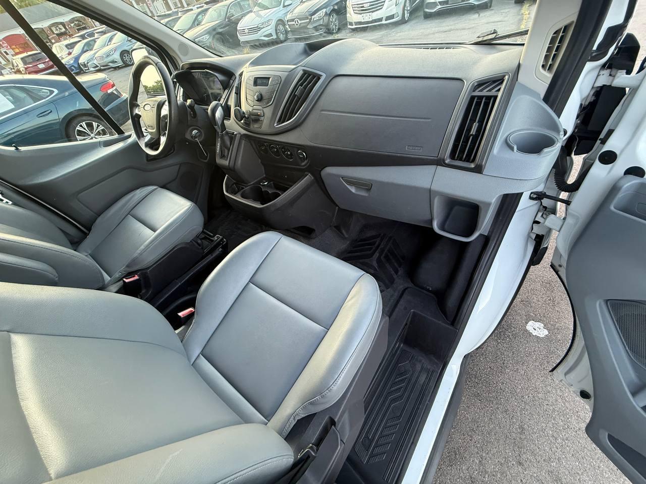 Ford Transit 150 Van Low Roof w/Sliding Pass. 130-in. WB 2016