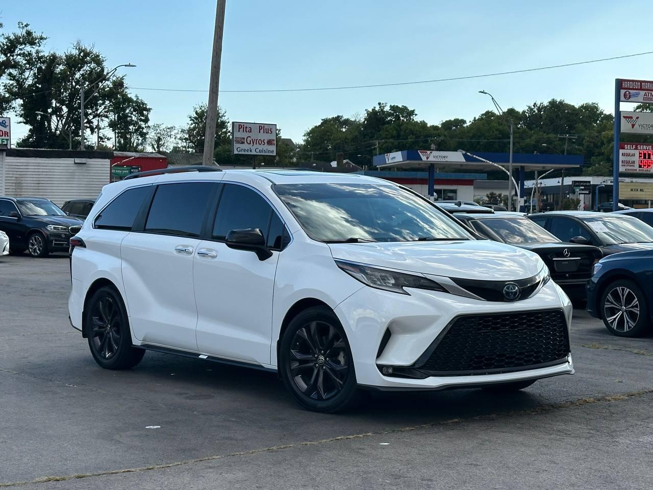 Toyota Sienna XSE 7-Passenger 2022