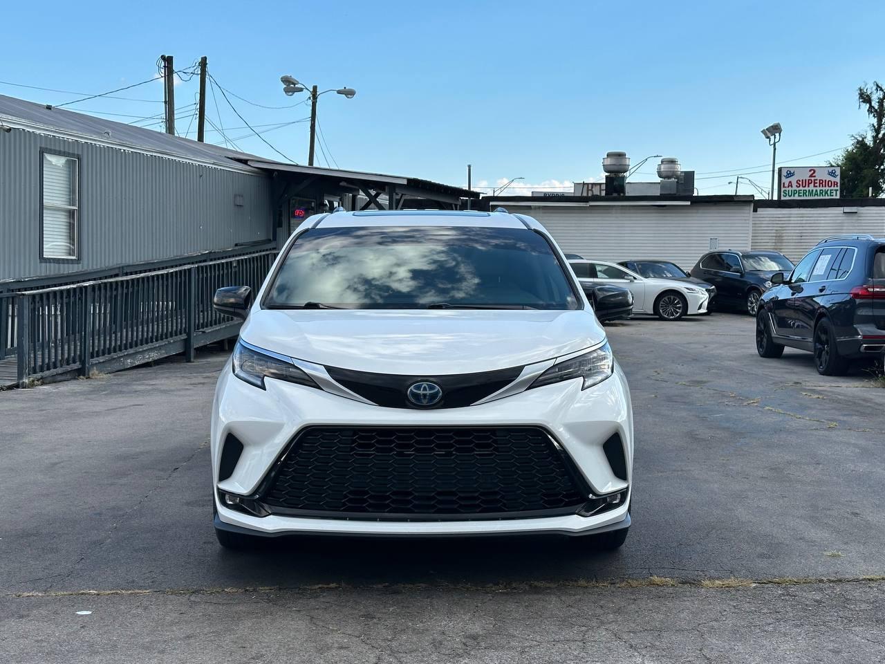 Toyota Sienna XSE 7-Passenger 2022