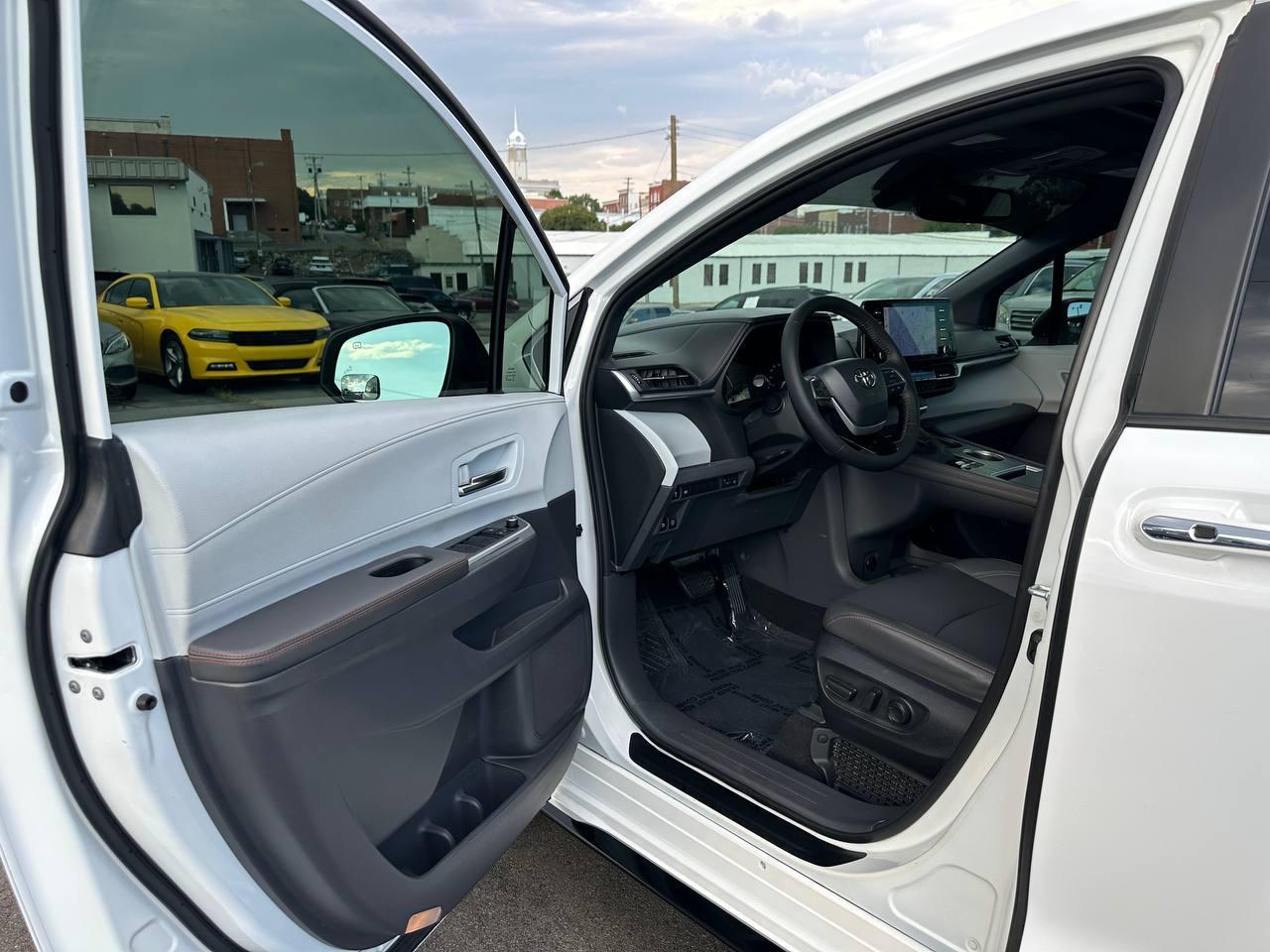 Toyota Sienna XSE 7-Passenger 2022