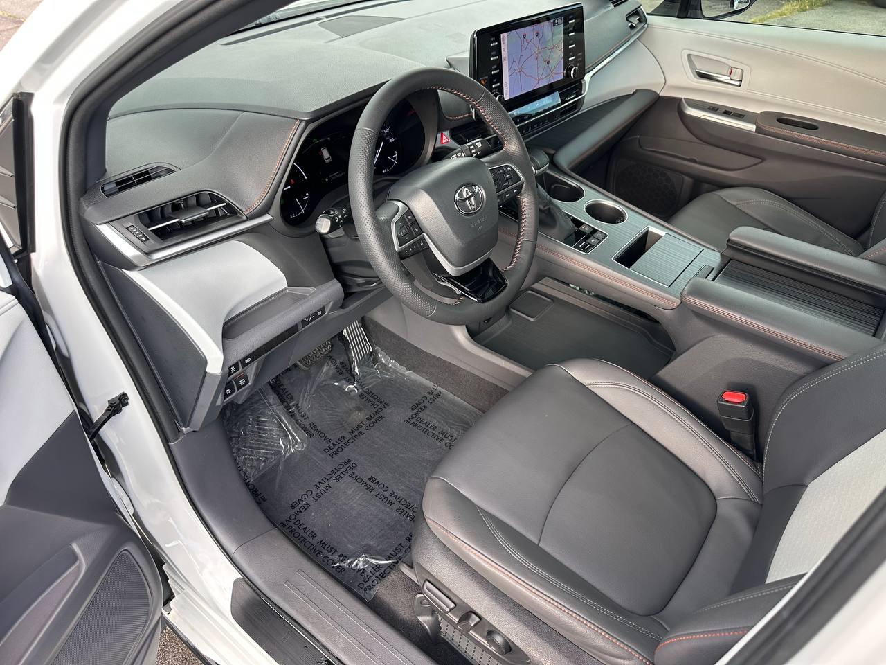 Toyota Sienna XSE 7-Passenger 2022