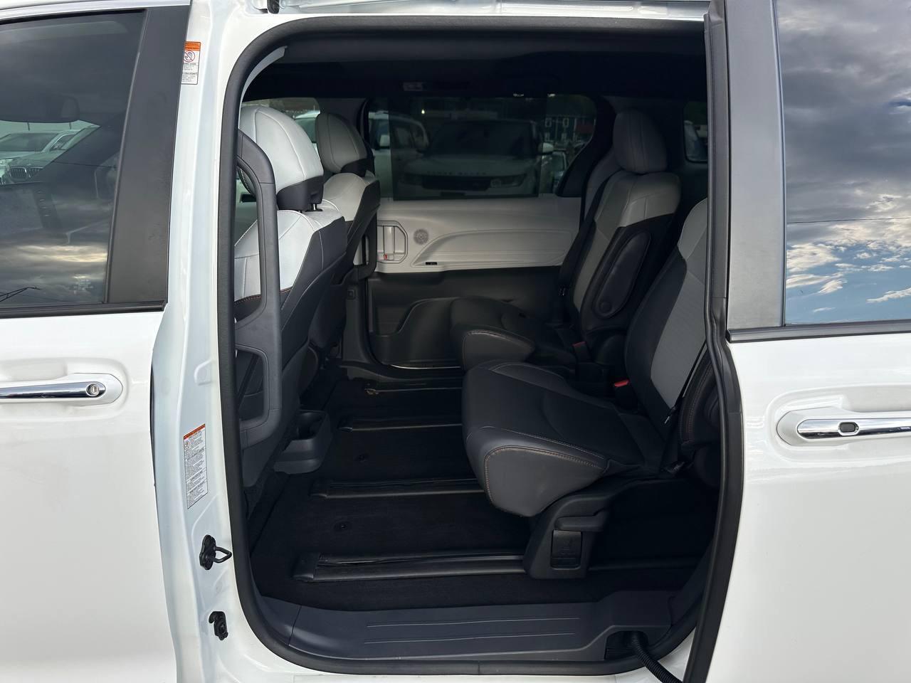 Toyota Sienna XSE 7-Passenger 2022
