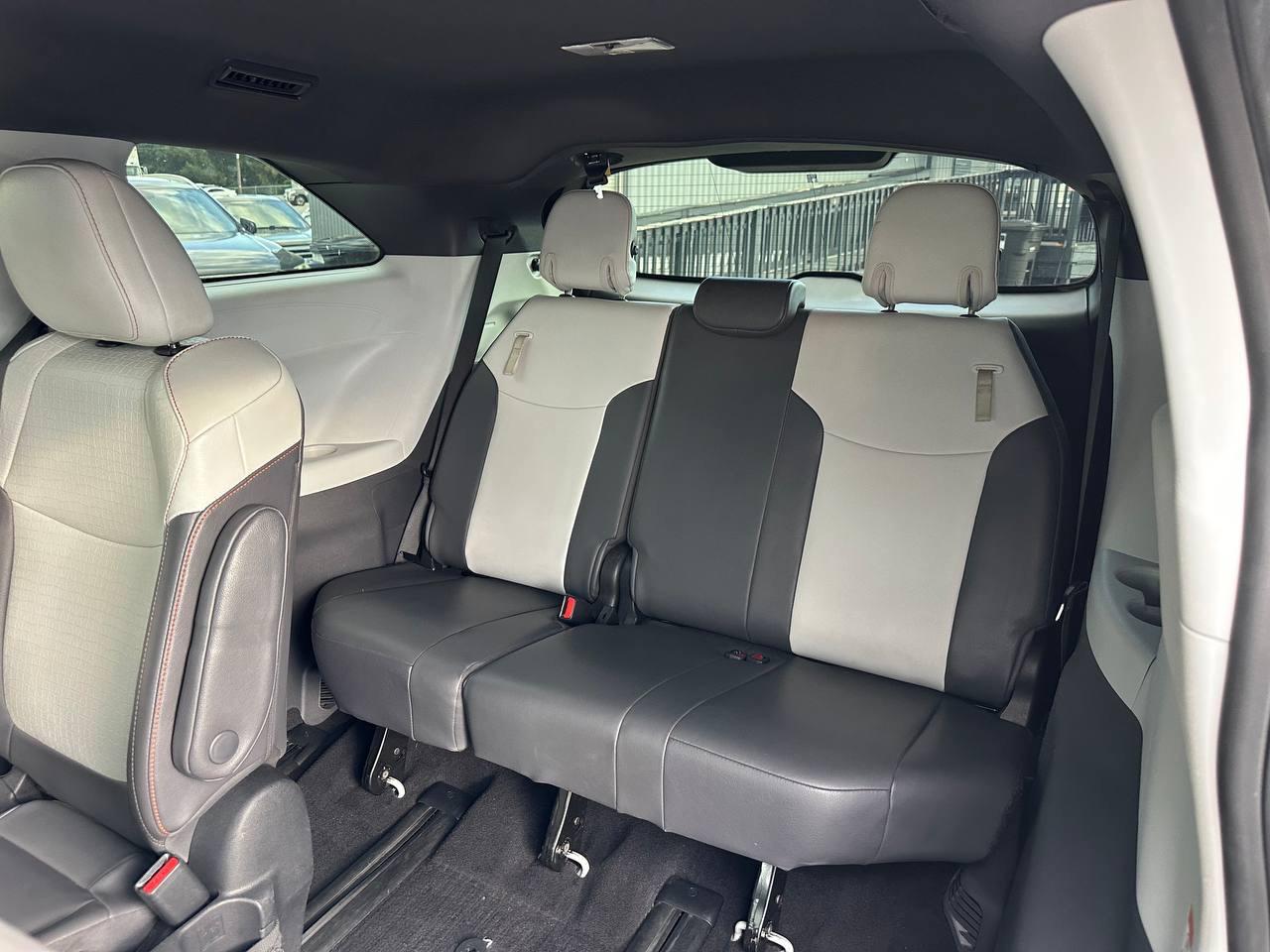Toyota Sienna XSE 7-Passenger 2022