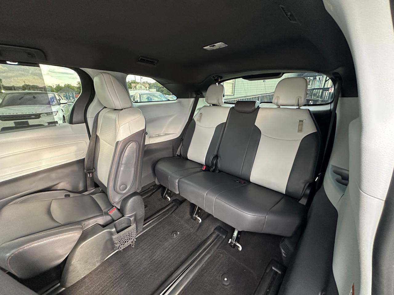 Toyota Sienna XSE 7-Passenger 2022
