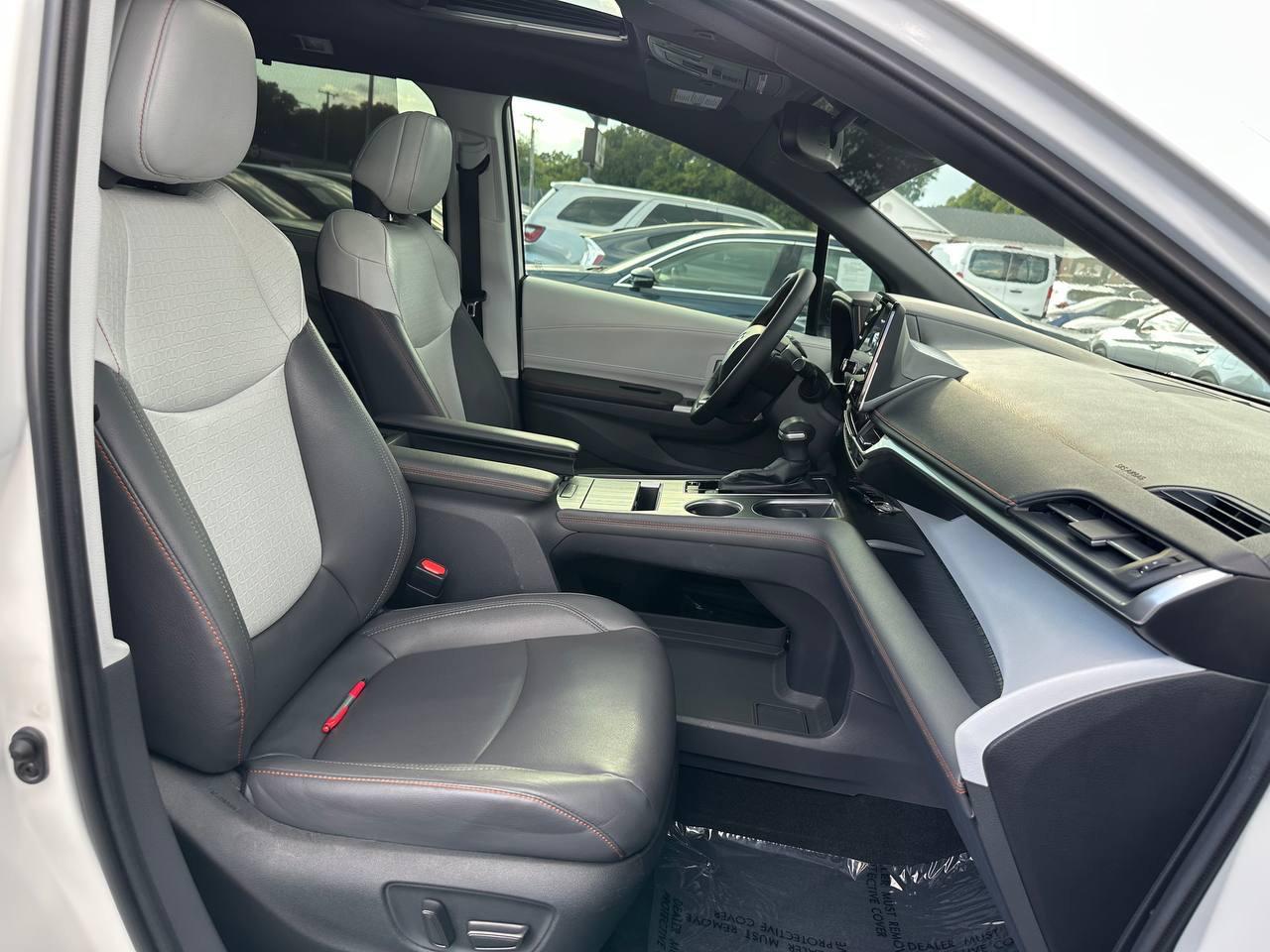 Toyota Sienna XSE 7-Passenger 2022