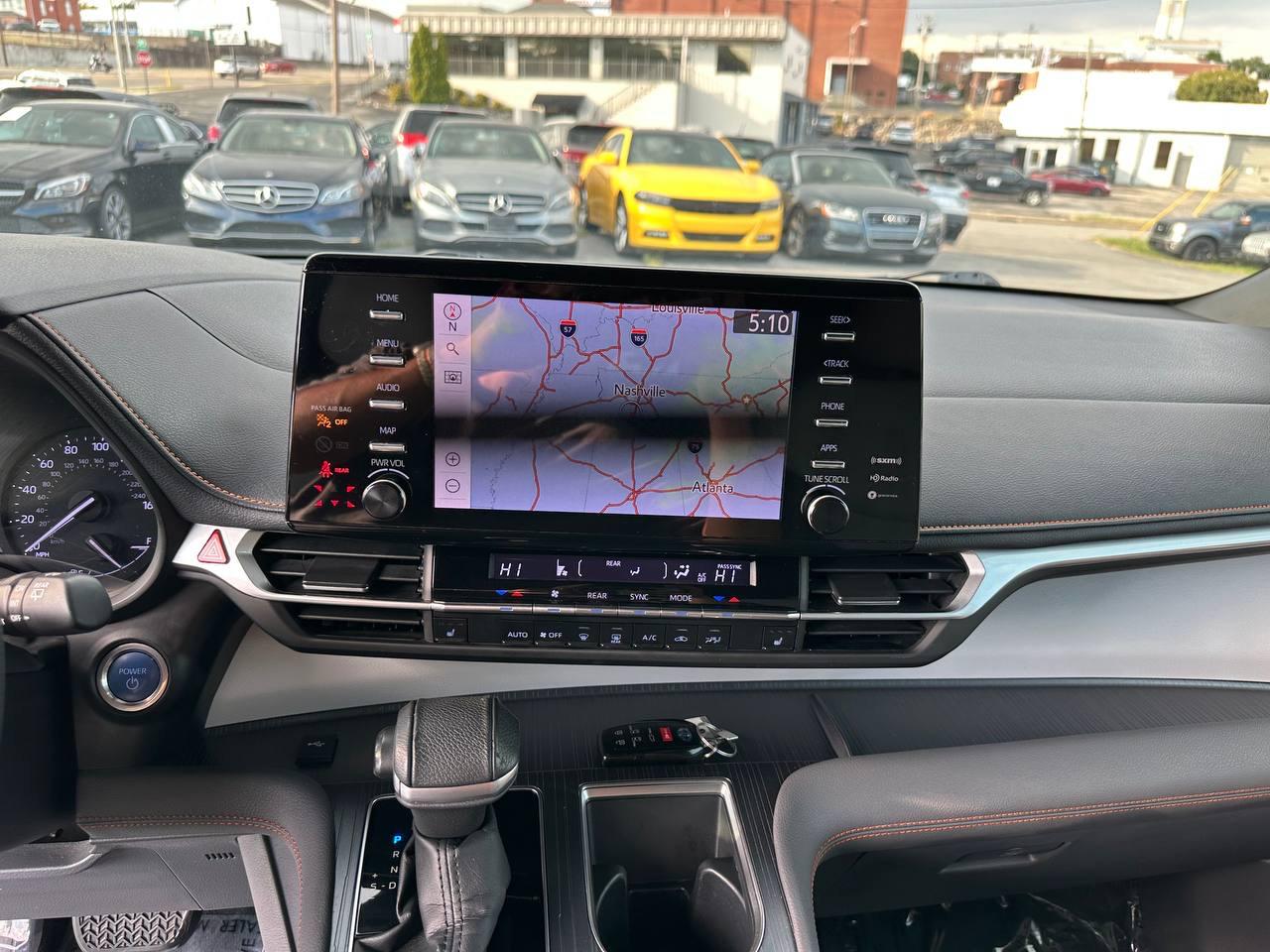 Toyota Sienna XSE 7-Passenger 2022