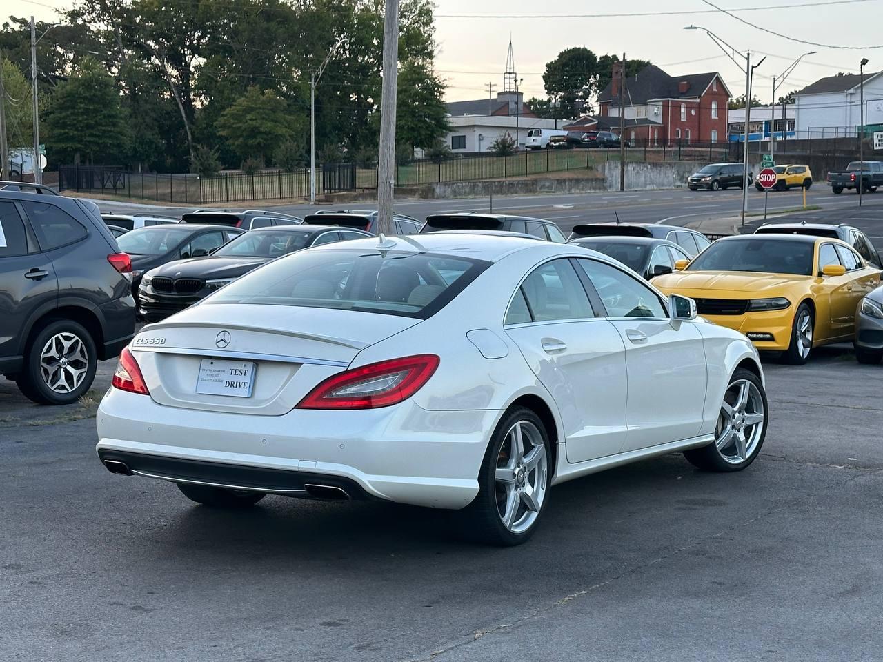 Mercedes-Benz CLS-Class CLS550 2012