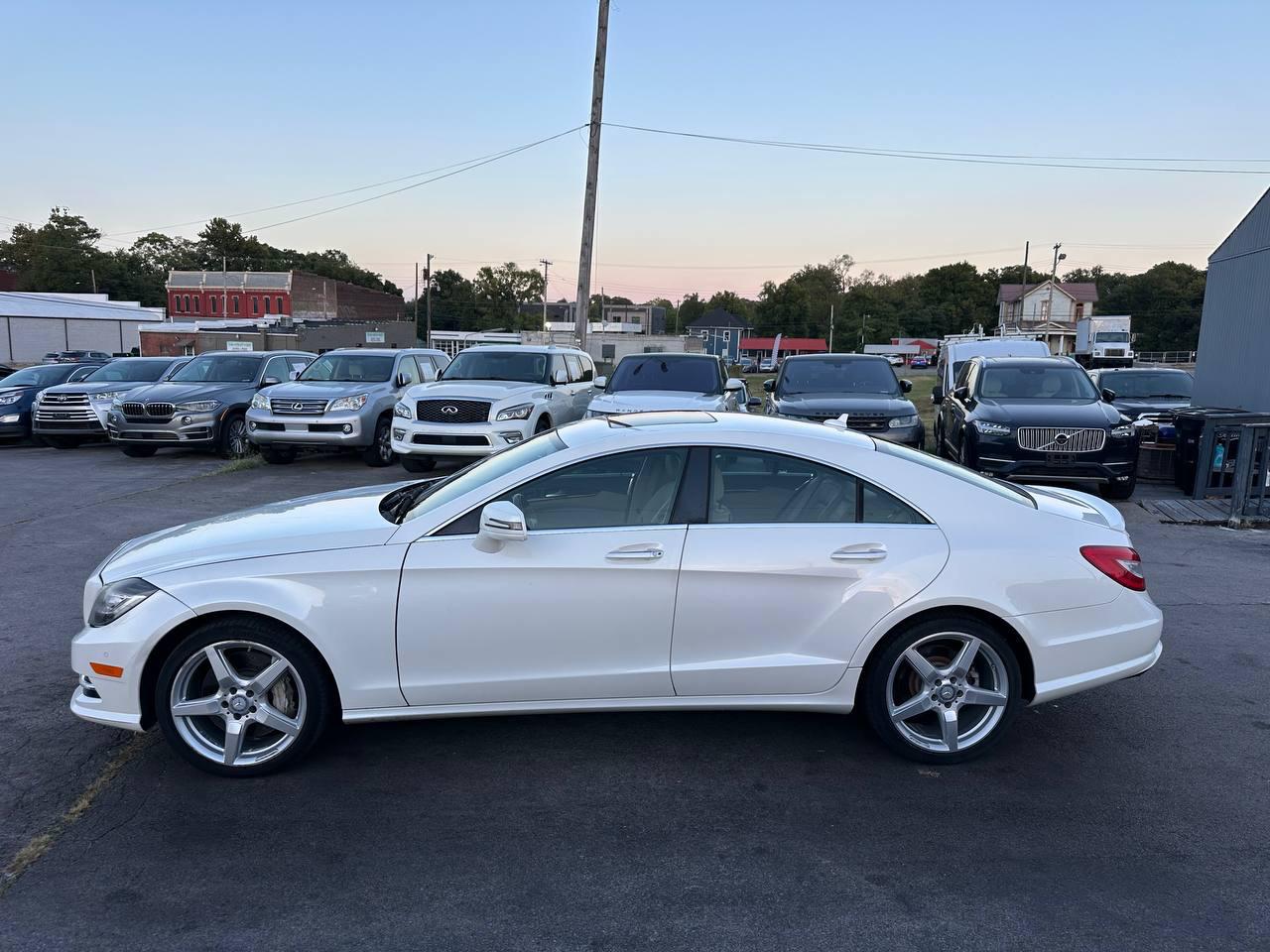 Mercedes-Benz CLS-Class CLS550 2012