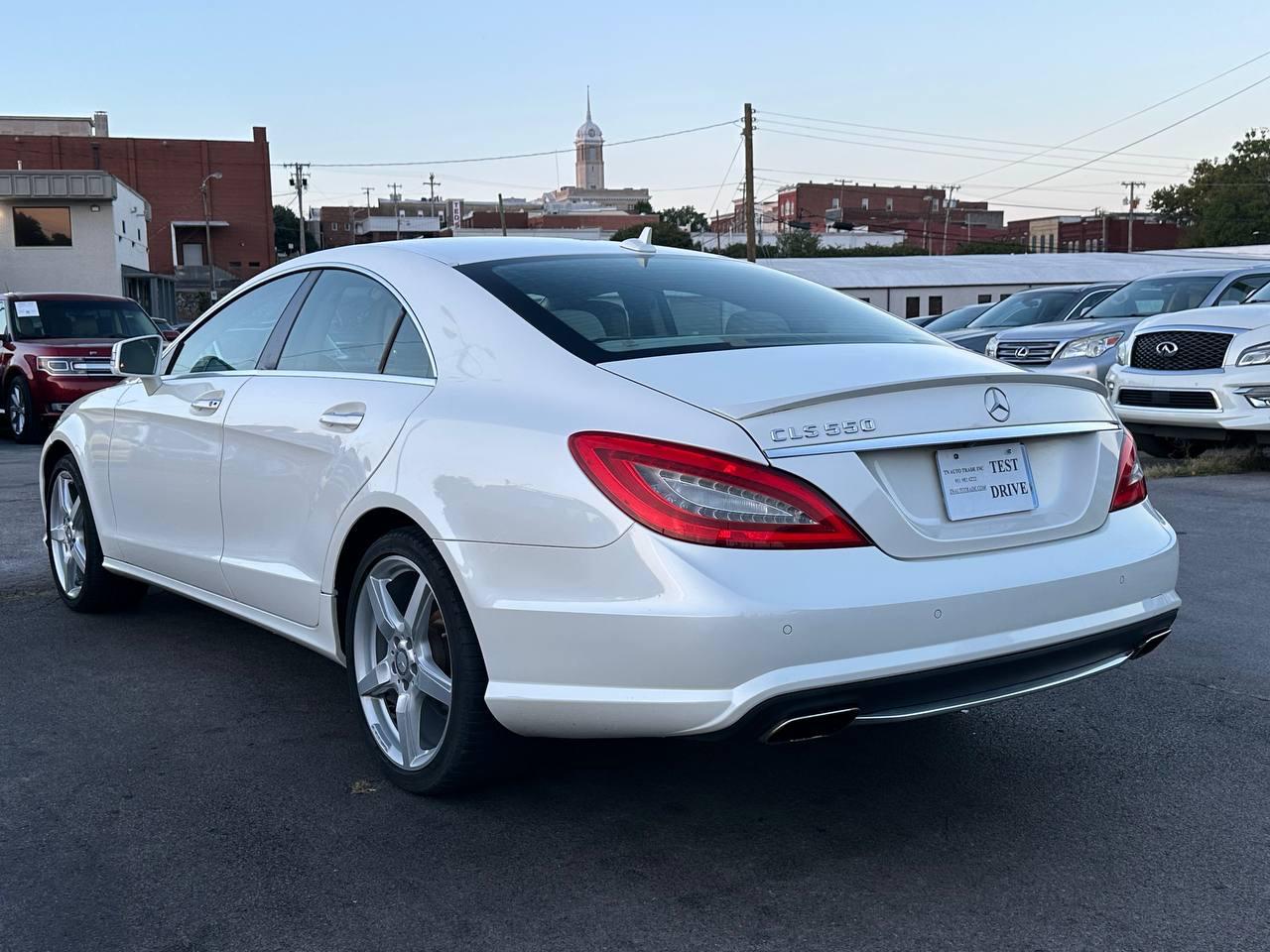 Mercedes-Benz CLS-Class CLS550 2012