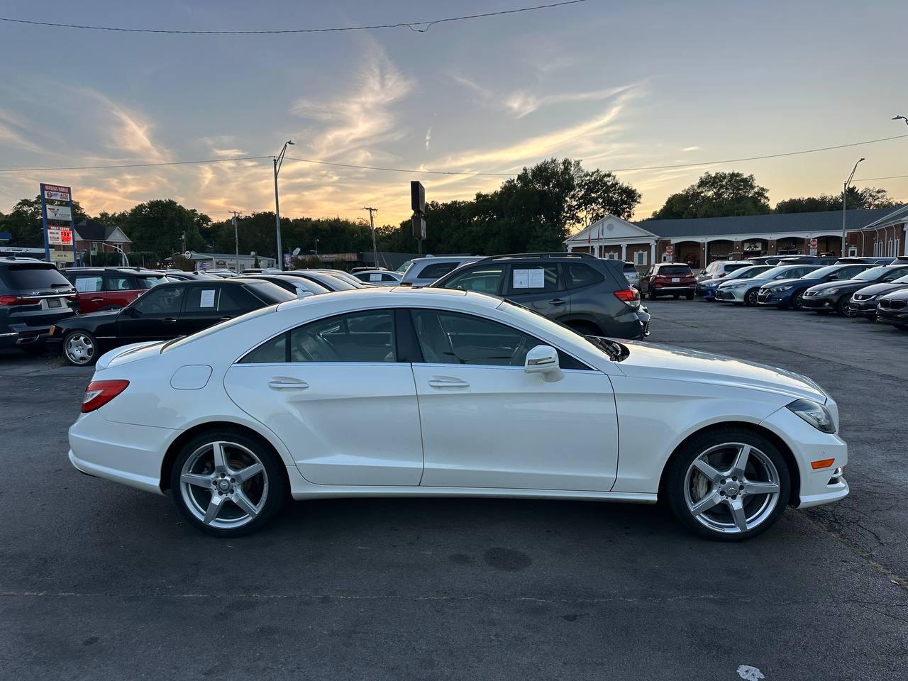 Mercedes-Benz CLS-Class CLS550 2012