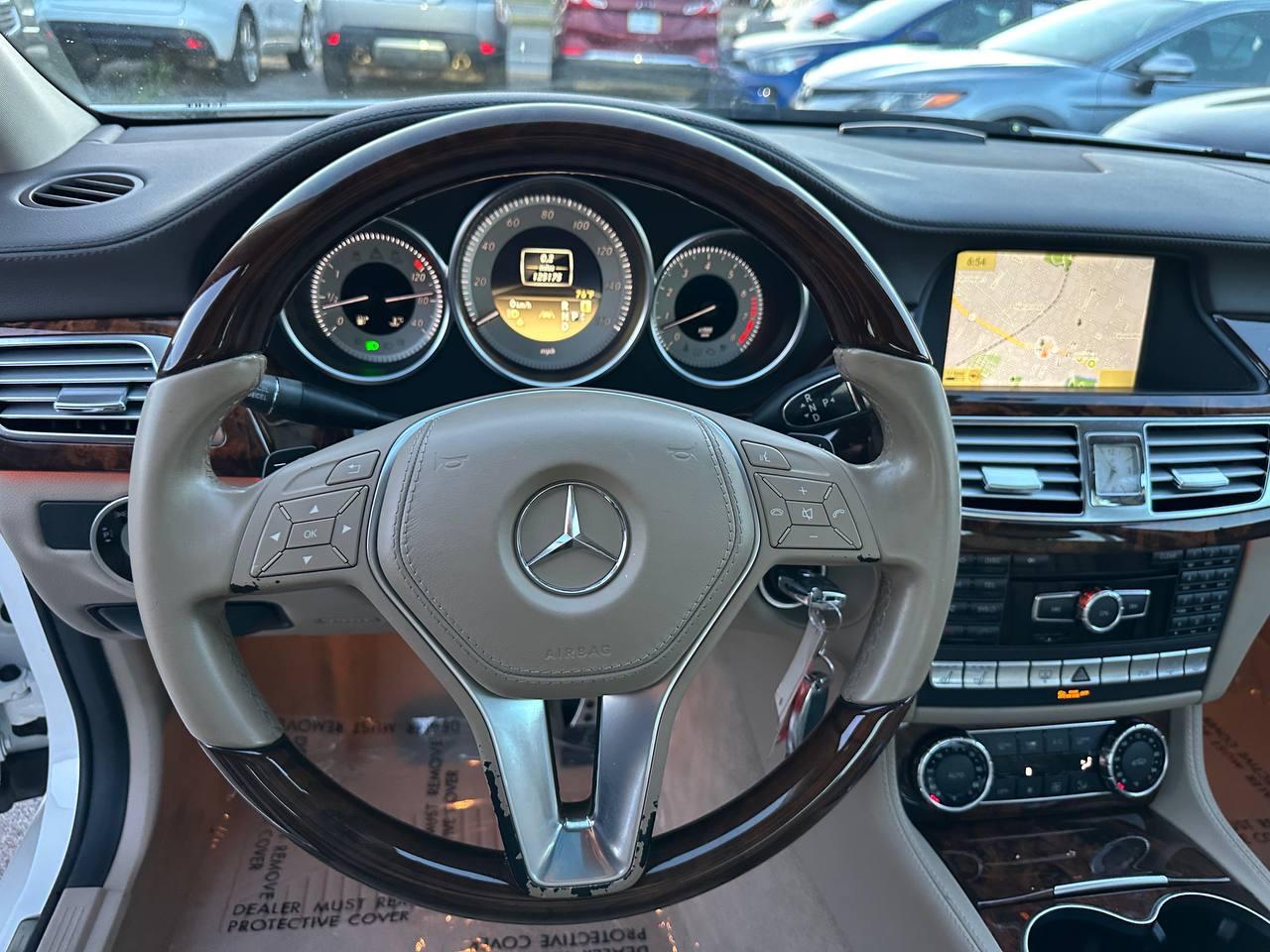 Mercedes-Benz CLS-Class CLS550 2012