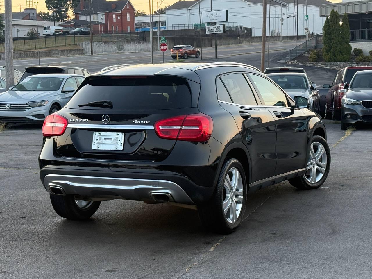 Mercedes-Benz GLA-Class GLA250 4MATIC 2015