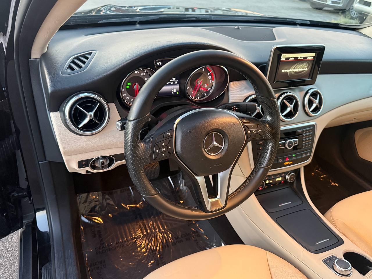 Mercedes-Benz GLA-Class GLA250 4MATIC 2015