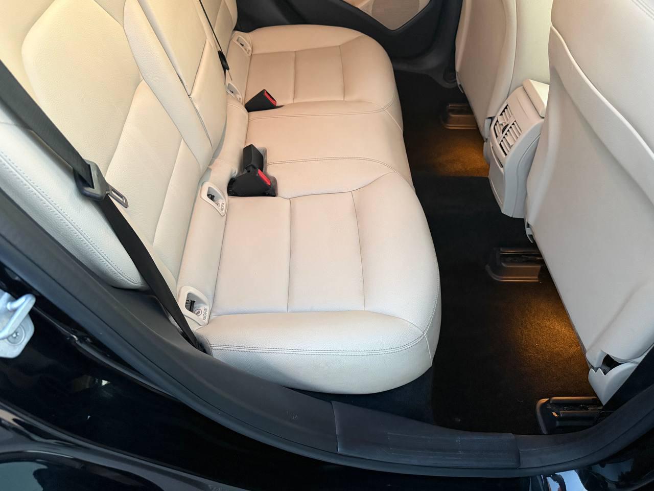 Mercedes-Benz GLA-Class GLA250 4MATIC 2015