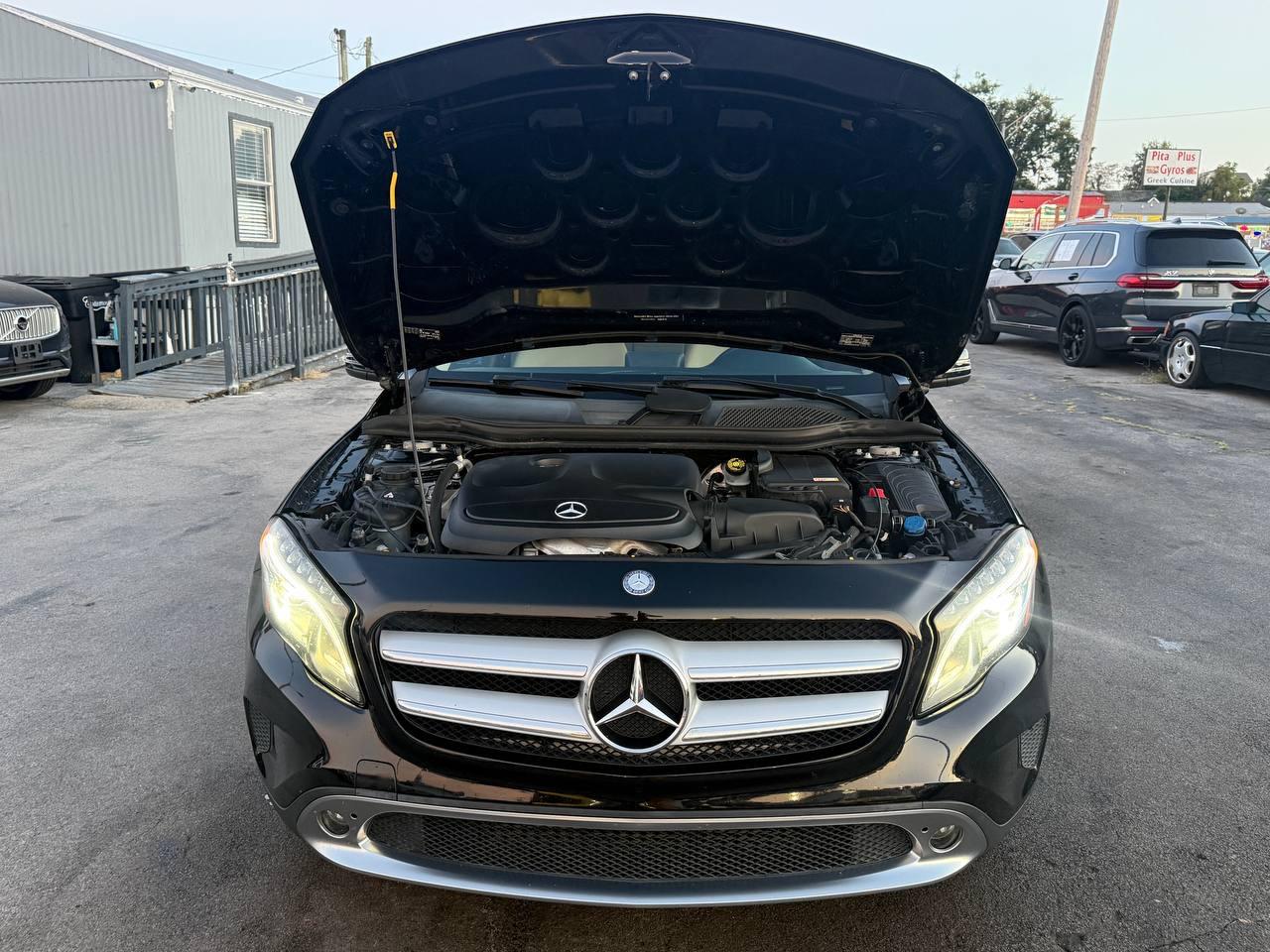 Mercedes-Benz GLA-Class GLA250 4MATIC 2015