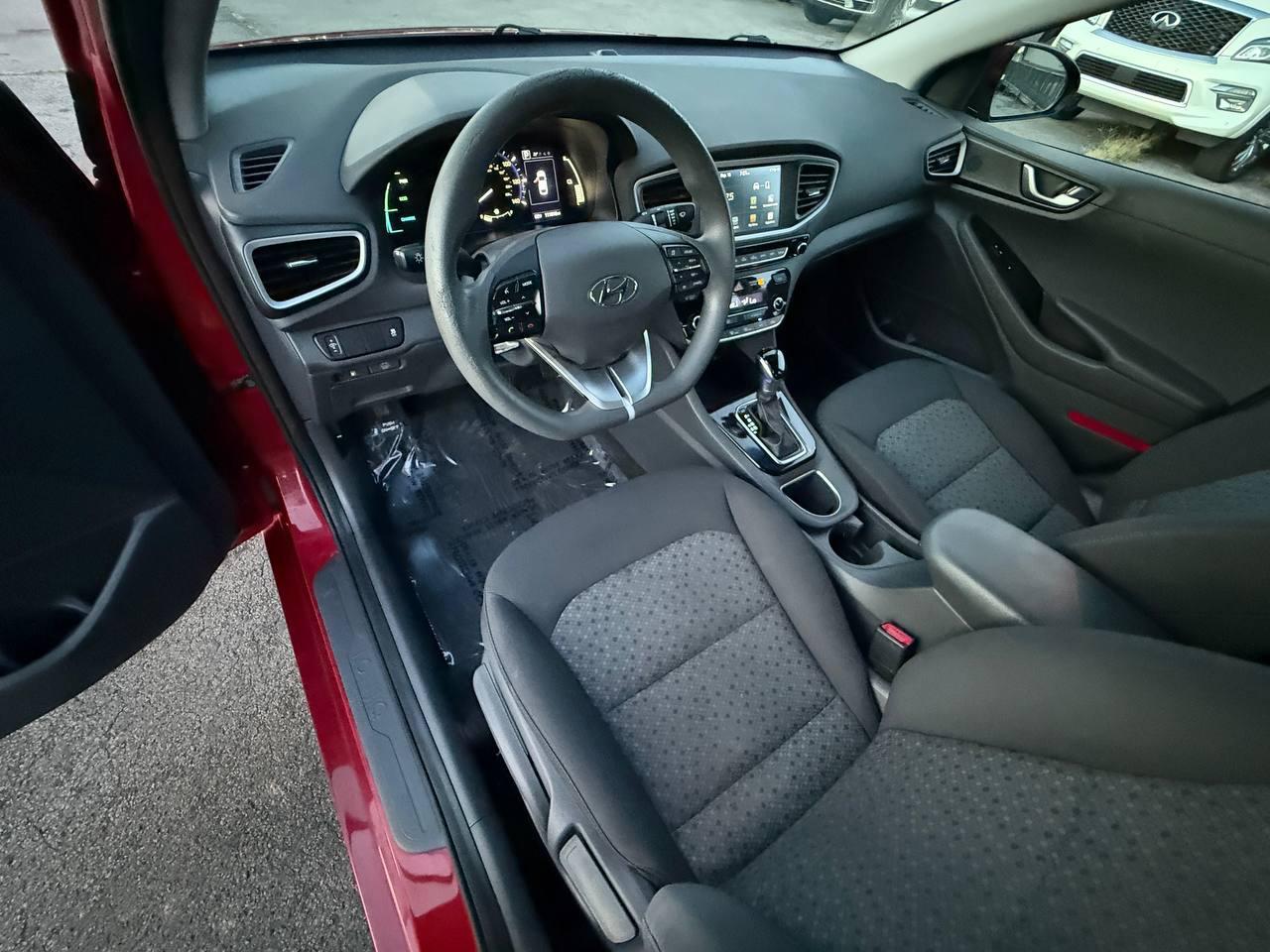 Hyundai Ioniq Hybrid Blue 2019