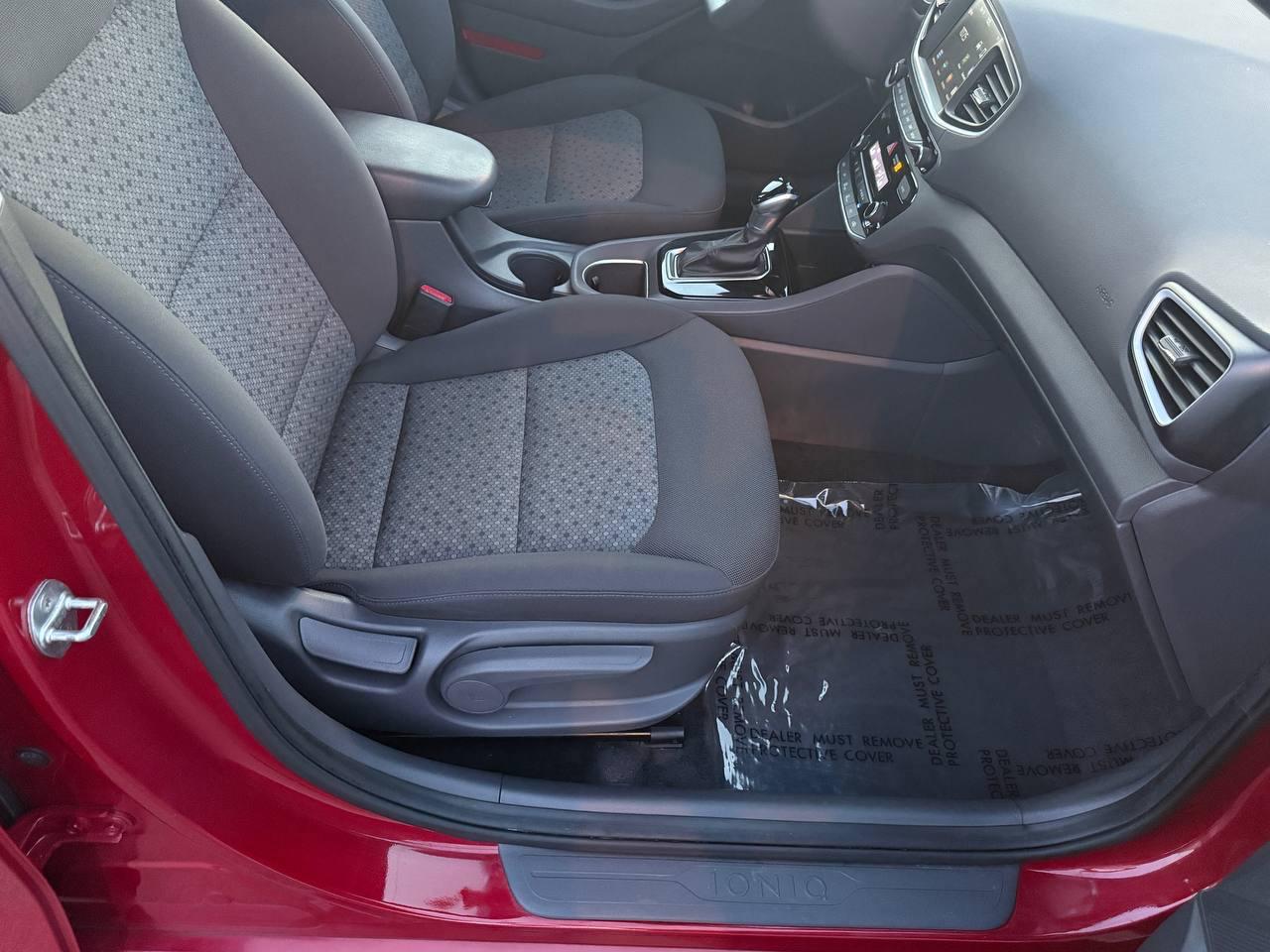 Hyundai Ioniq Hybrid Blue 2019