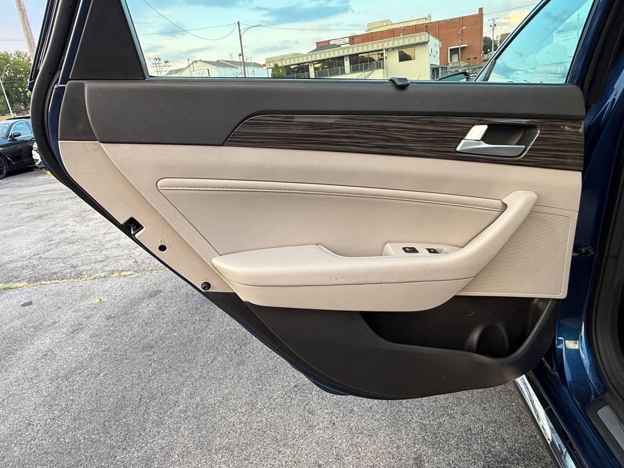 Hyundai Sonata Limited 2015