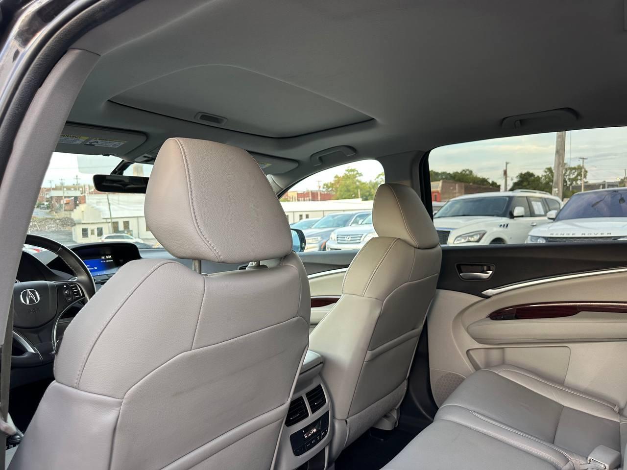 Acura MDX 9-Spd AT 2016